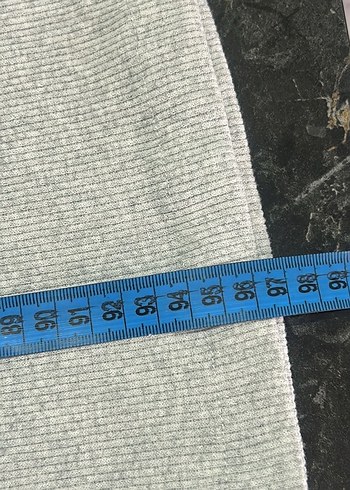 Pantolon tarzı gri eşofman - Görsel 2