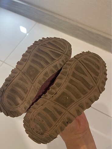 22 Beden H&M kız çocuk spor ayakkabı