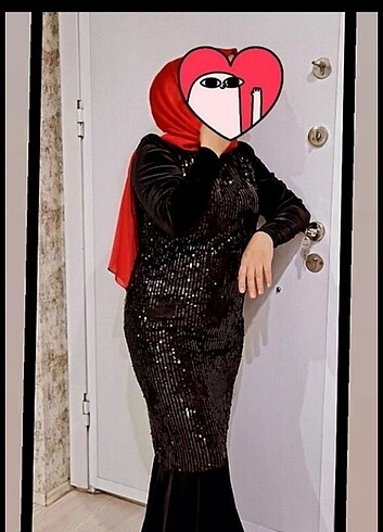 Abiye Şık Siyah kadife ve pullu abiye
