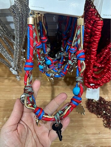 Diğer Zara modeli halat kolye