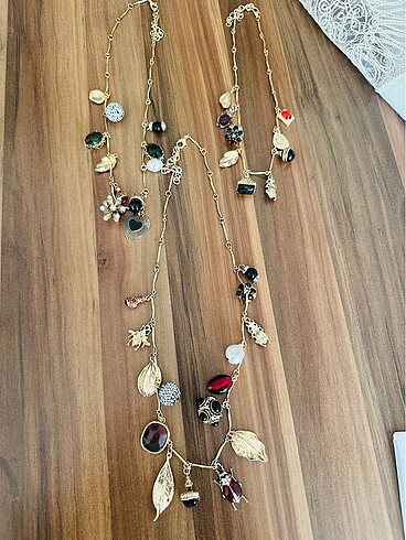 Beden ZARA Model çok charmlı kolye