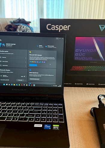 CASPER EXCALİBUR OYUNCU DİZÜSTÜ BİLGİSAYARI