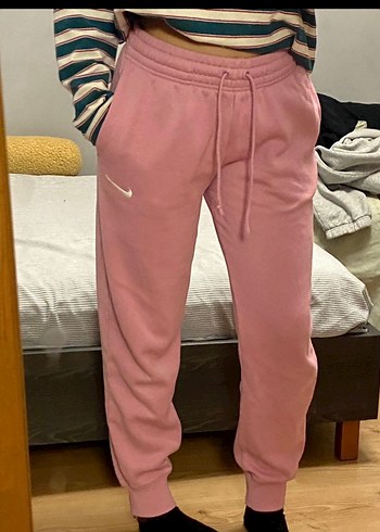 Nike Kadın Pembe Bol Kesim Eşofman Altı orijinal - Görsel 2