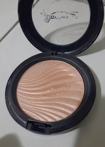 Parlak Bej highlighter