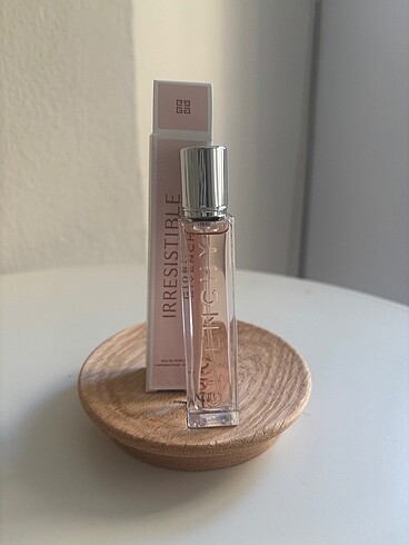 Givenchy Irresistible