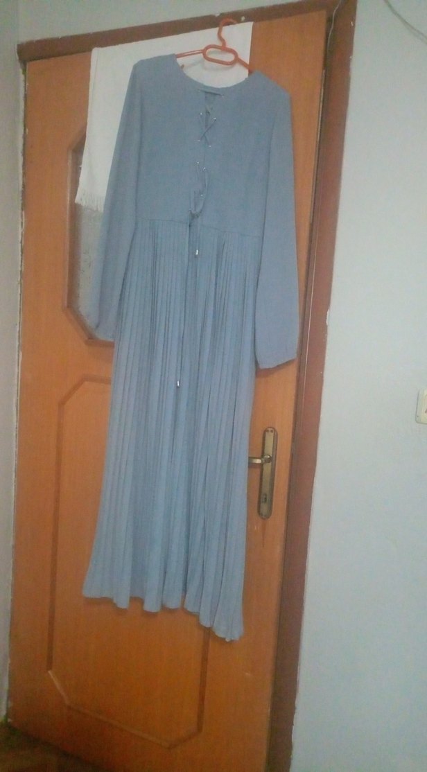 Uzun Kollu Pileli Gri Kadın Elbise - Görsel 3