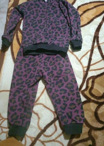 Mor Leopar Desenli Kız Eşofman Takımı - Görsel 2