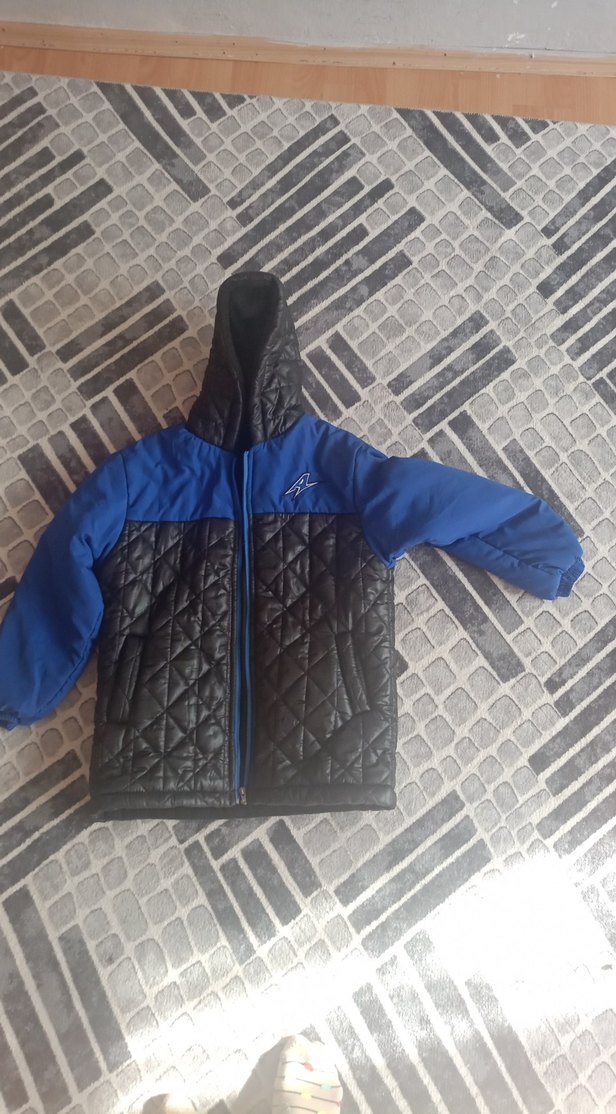 Erkek Çocuk Mavi Siyah Kapüşonlu Fermuarlı Ceket - Görsel 2