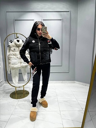 Moncler Moncler