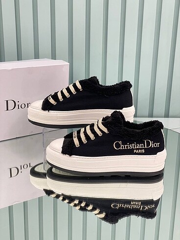 37 Beden siyah Renk Dior Walk Sneakers İthal kümaş , İthal Taban