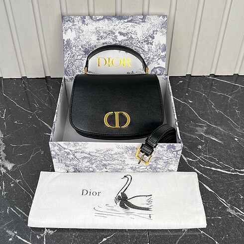 Christian Dior Avenue Bag Small İthal ürün 22x16 cm