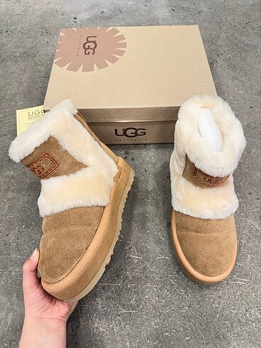 37 Beden Ugg Classic Cloudpeak Boot