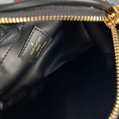Beden Louis Vuitton Speedy Bandouliere 20 cm İthal Ürün A+ plus