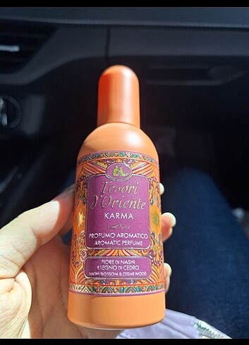 Diğer İtalyan parfümü hemde 100 ml.