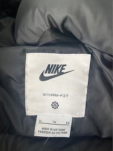 xl Beden nike primaloft mont siyah