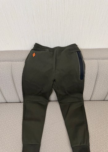 Nike Barcelona Logolu Haki Eşofman Altı - Görsel 2