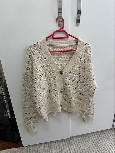 YENİ KREM ACURLU HIRKA