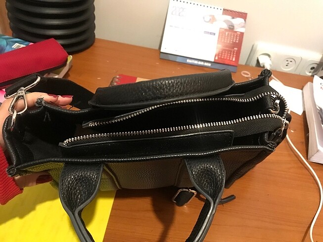 Stradivarius Omuz çantası