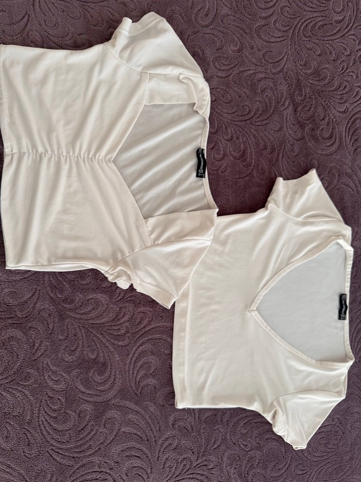 Beyaz V Yaka Kısa Kollu Crop Top - Görsel 5