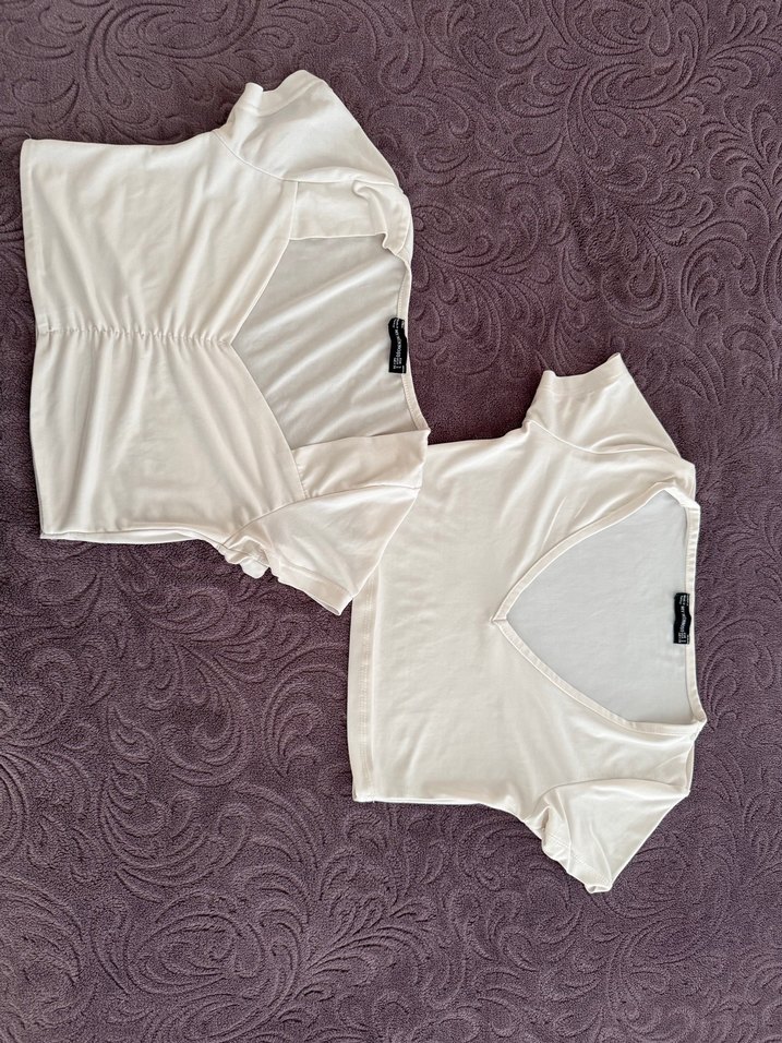 Beyaz V Yaka Kısa Kollu Crop Top - Görsel 4