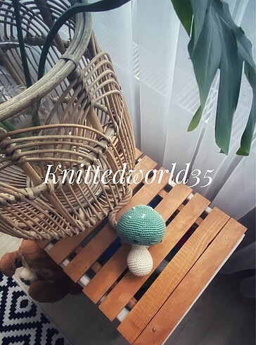 Beden Amigurumi mantar çıngırak