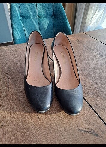 36 Beden siyah Renk Divaresse kalın topuklu ayakkabı