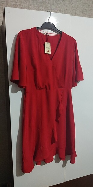 m Beden Koton kırmızı elbise 