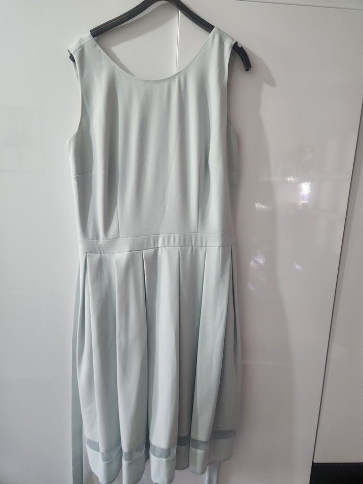 Gri Midi Pilili Kolsuz Ofis Elbisesi - Görsel 2