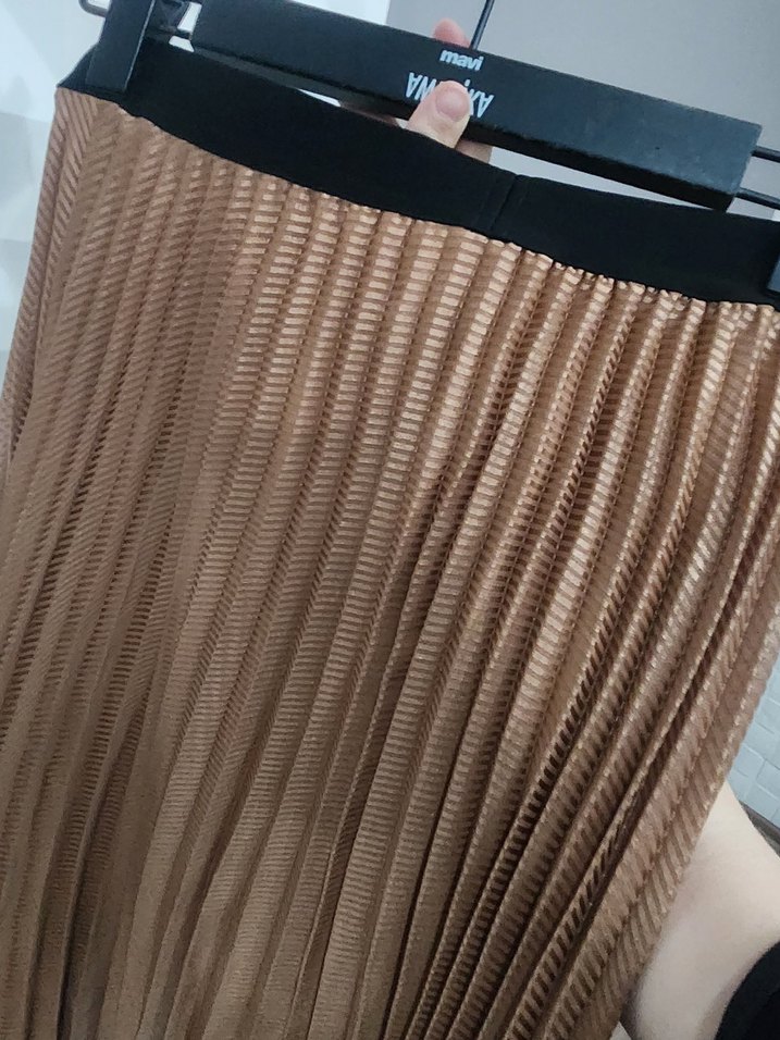 Bej Pilili Uzun Kadın Etek - Görsel 2