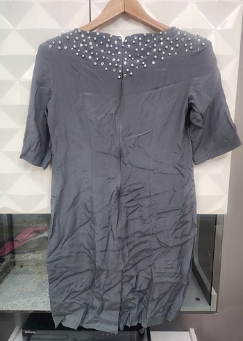 Gri Düğmeli Midi Gece Elbisesi - Görsel 4