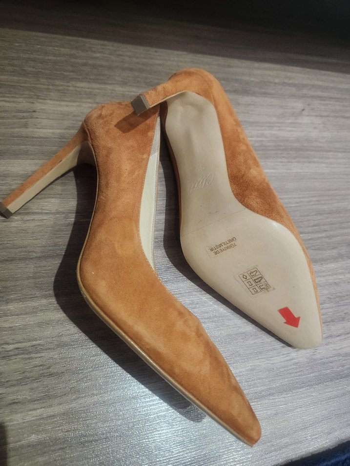 Bej Süet Stiletto Kadın Topuklu Ayakkabı - Görsel 4