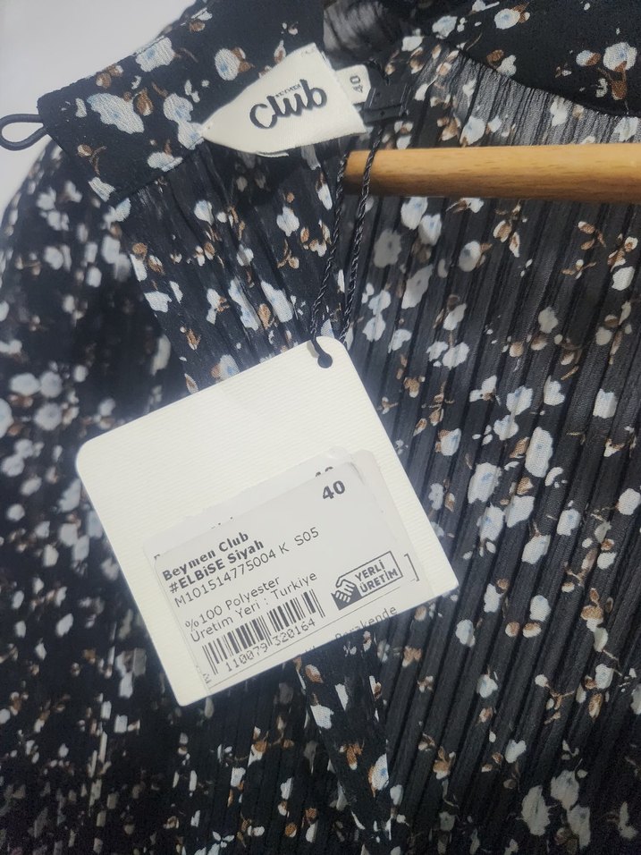 Uzun Kollu Siyah Batik Desenli Elbise - Görsel 4