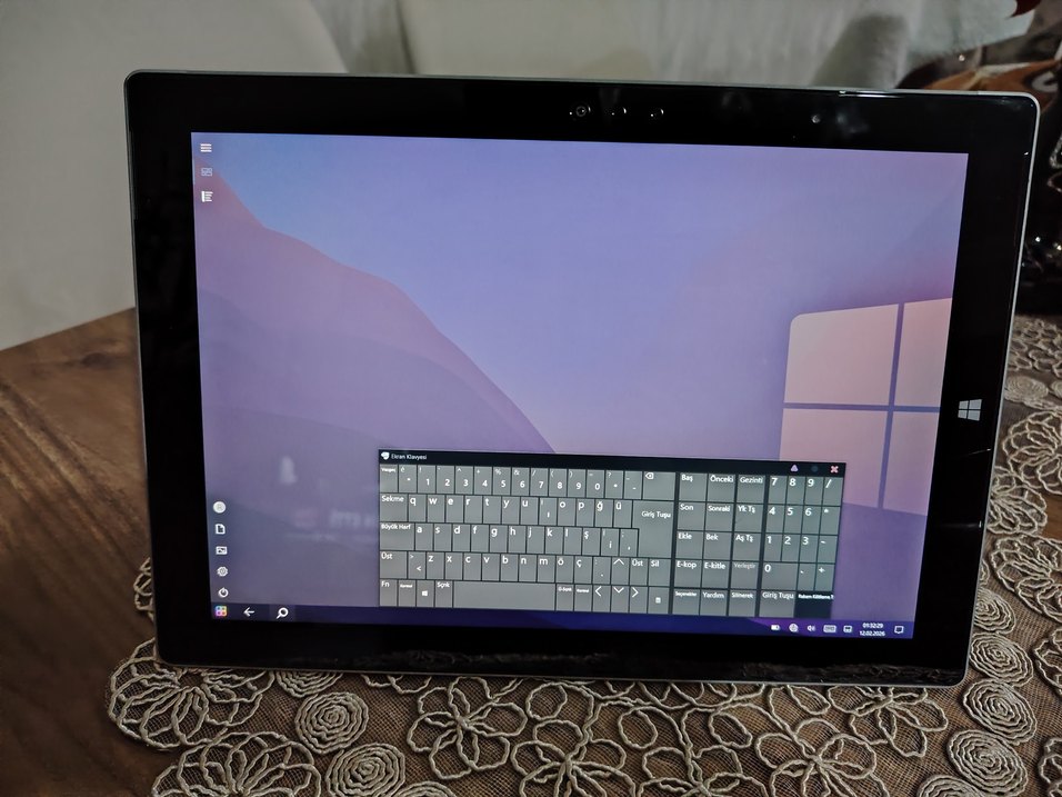 Microsoft surface 3 r31264 serisi - Görsel 4