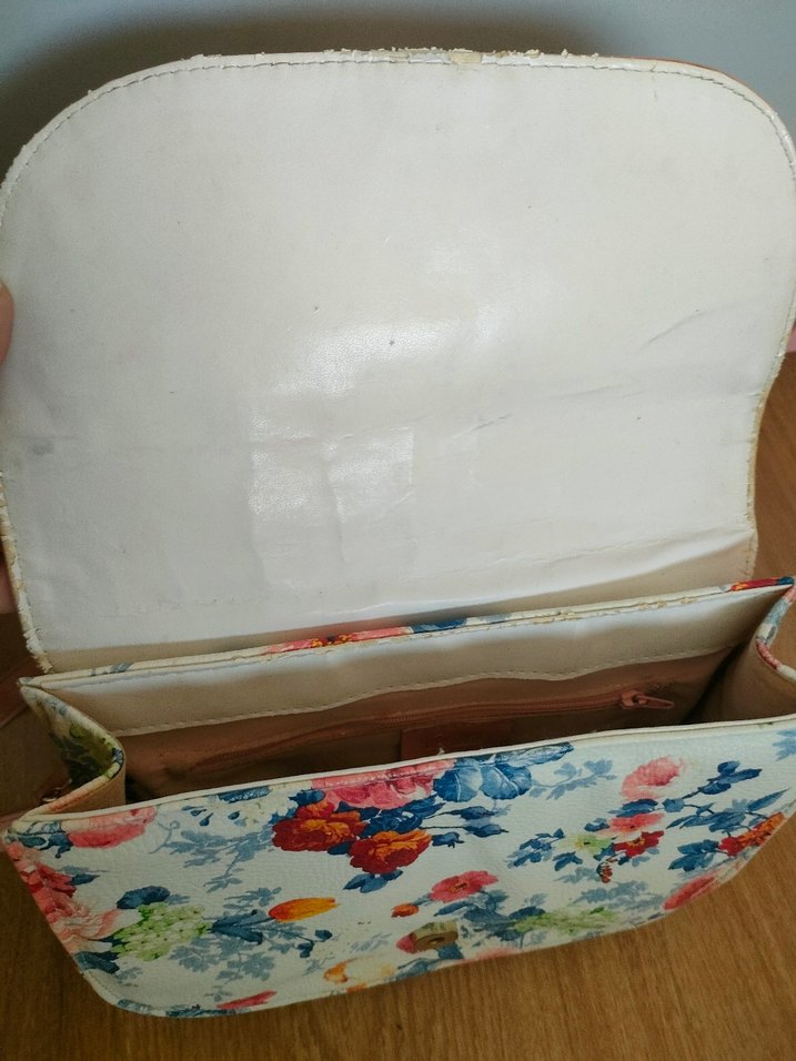 Pembe Çiçek Desenli Çanta - Görsel 3