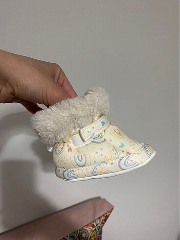 19 Beden lc waıkıkı bebek ev bot