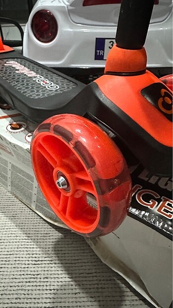  Beden Scooter