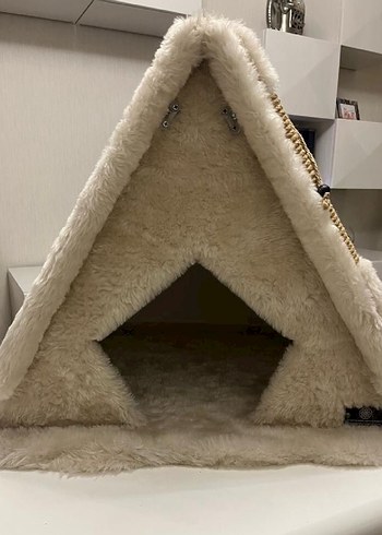 Beyaz Peluş Kedi Evi - Görsel 2