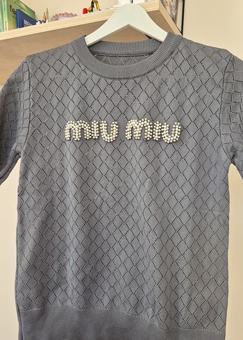 Miu Miu m