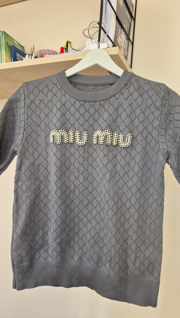 Nakışlı Gri Kız Triko Tişört - Görsel 2