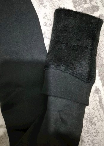 Siyah Yüksek Bel Kadın Peluş Tayt - Görsel 4