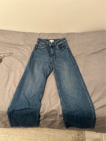 H&M Mavi jean