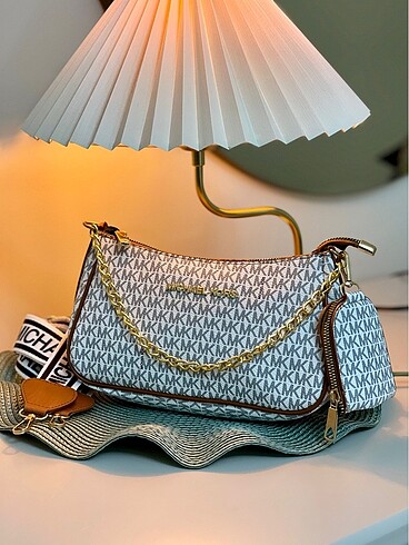 Michael Kors Bedford Shoulder Bag