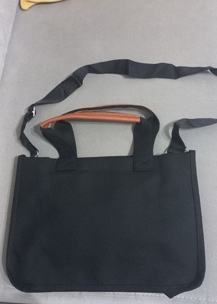 Kadın kol çantası - Görsel 3