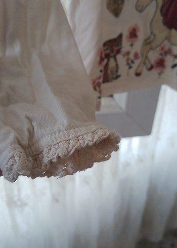 Kız Çocuk Uzun Kollu Baskılı Bej Tişört - Görsel 4