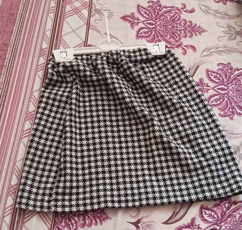 4 parça kız çocuk etekli takım - Görsel 3