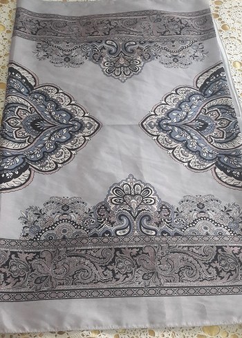 Gri Desenli Kadın Şal - Görsel 5