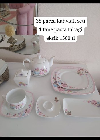 38 Parça Pembe Çiçek Desenli Kahvaltı Seti