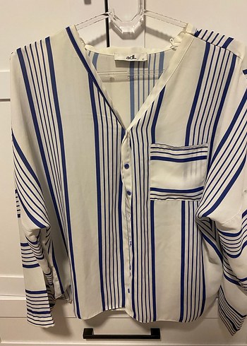Çizgili V Yakalı Polyester Kadın Gömlek - Görsel 2