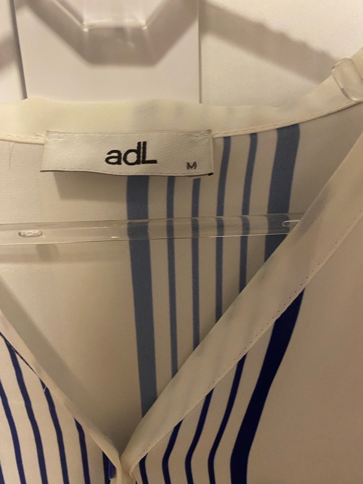 Çizgili V Yakalı Polyester Kadın Gömlek - Görsel 3