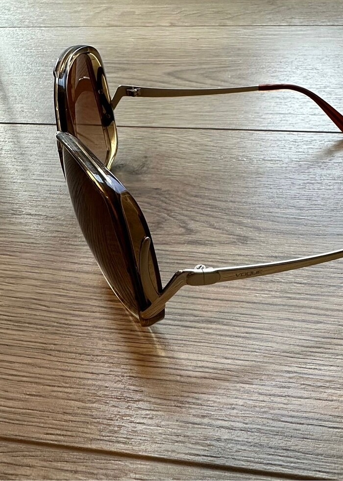 Vogue Güneş Gözlüğü - Görsel 5